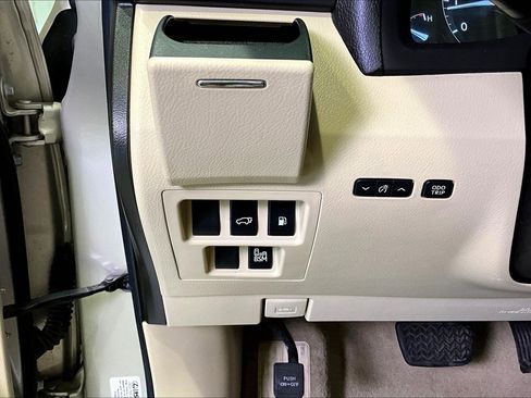 Used 2014 Lexus RX 350 AWD w/ Navigation Package image 16