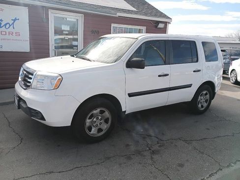 Used 2014 Honda Pilot LX image 2