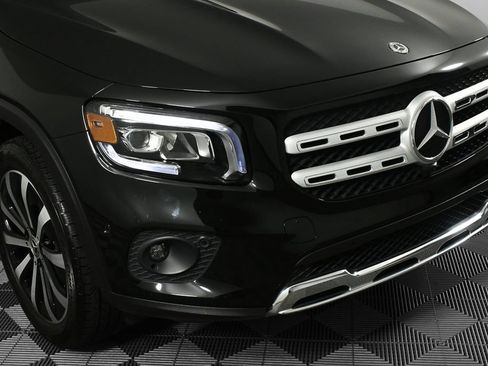Certified 2022 Mercedes-Benz GLB 250 image 36