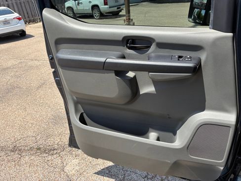 Used 2021 Nissan NV 3500 SL RWD image 30