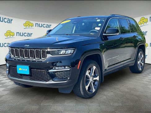 Used 2023 Jeep Grand Cherokee 4WD 4xe w/ Luxury Tech Group II image 3