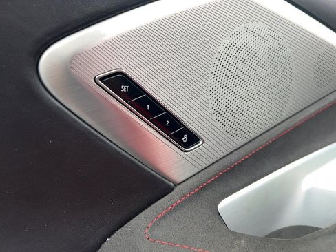 Used 2020 Chevrolet Corvette Stingray 3LT w/ 3LT Preferred Equipment Group image 18