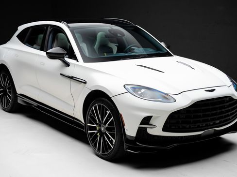 Used 2023 Aston Martin DBX 707 AWD/4WD image 41