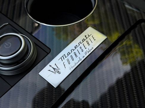 Used 2021 Maserati Ghibli Trofeo RWD image 28