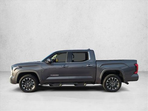 Used 2023 Toyota Tundra Limited w/ Power Package AWD/4WD image 9