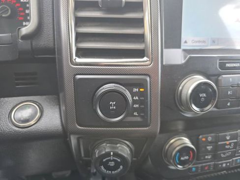 Used 2019 Ford F150 Raptor w/ Equipment Group 802A Luxury AWD/4WD image 22