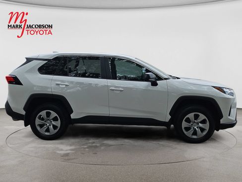 Used 2025 Toyota RAV4 LE FWD image 7