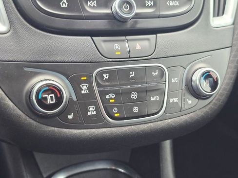 Used 2024 Chevrolet Malibu LT w/ Sport Edition image 28