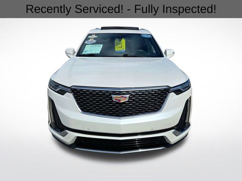 Used 2023 Cadillac XT6 Premium Luxury image 3