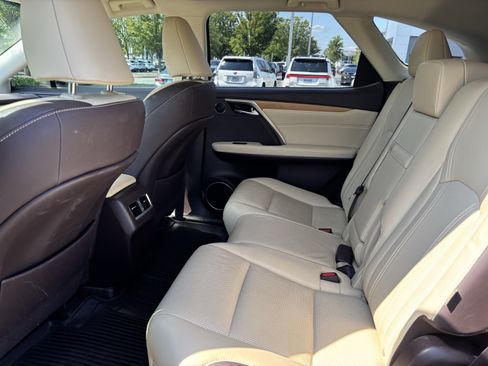 Used 2019 Lexus RX 350L AWD image 18