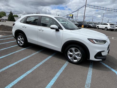Used 2024 Honda HR-V LX image 7