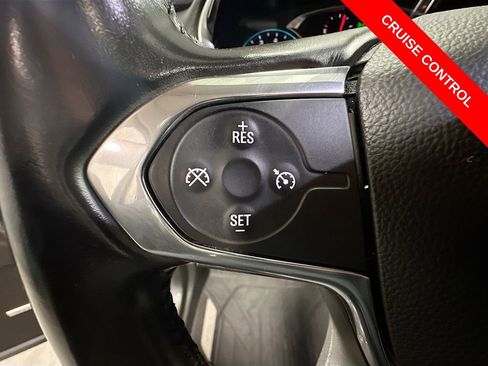 Used 2018 Chevrolet Traverse LT image 38