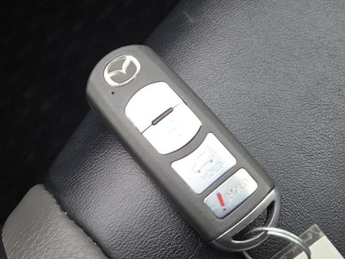 Used 2012 MAZDA CX-9 Touring w/ Moonroof & Bose Audio Pkg image 18