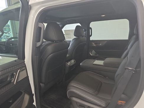 New 2026 INFINITI QX80 Autograph image 23