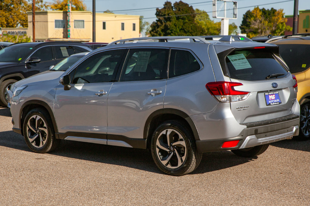 Used 2023 Subaru Forester Touring w/ Popular Package #2 AWD/4WD image 6