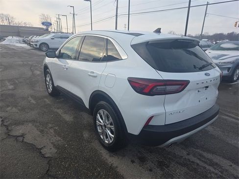 Certified 2024 Ford Escape Active image 24