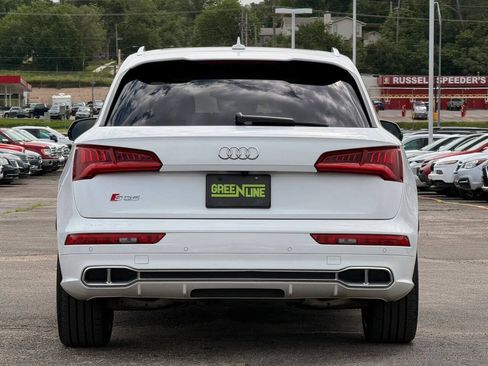 Used 2018 Audi SQ5 Prestige AWD/4WD image 4