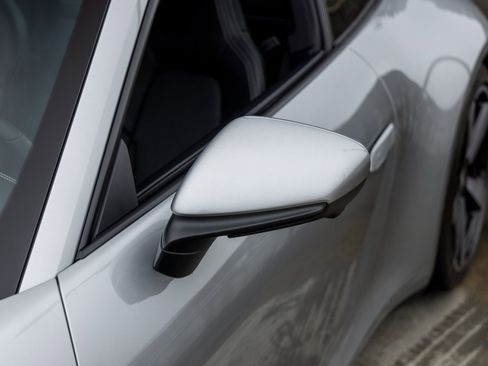 Certified 2025 Porsche 911 Carrera image 17