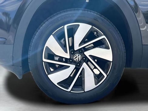 Used 2025 Volkswagen Atlas SEL image 10