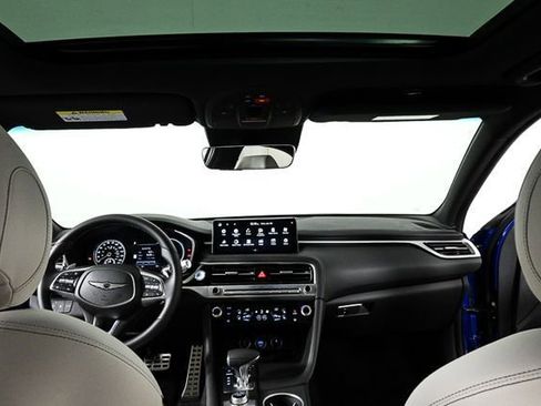 New 2025 Genesis G70 2.5T w/ Sport Prestige Package image 19