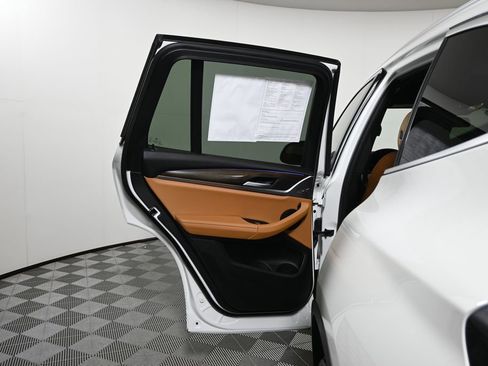 Certified 2024 BMW X3 xDrive30i w/ Premium Package image 32