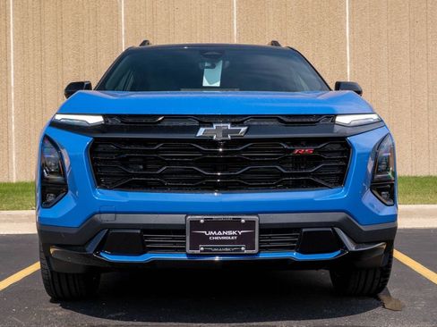 New 2026 Chevrolet Equinox RS w/ Safety and Technology Package FWD image 3