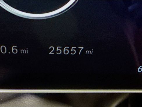 Used 2022 Mercedes-Benz S 500 4MATIC image 4