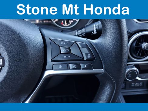 Used 2025 Nissan Sentra SV image 23