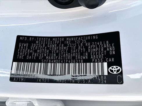 Used 2026 Toyota Corolla LE FWD image 32