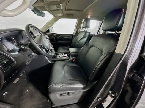 Used 2024 INFINITI QX80 Luxe image 13