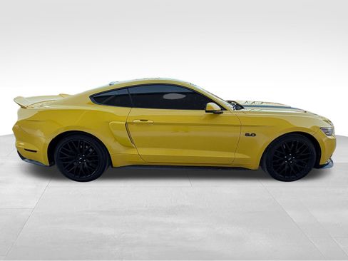 Used 2016 Ford Mustang GT Premium w/ GT Performance Package image 4