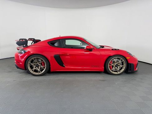 Certified 2025 Porsche 718 Cayman GT4 RS image 8