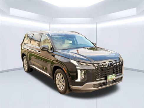 Used 2024 Hyundai Palisade SEL AWD/4WD image 3