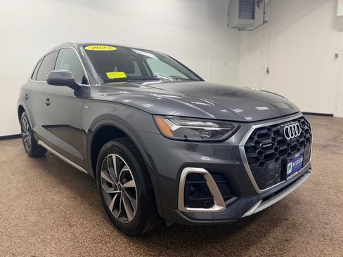 Used 2023 Audi Q5 2.0T Premium Plus w/ Premium Plus Package AWD/4WD image 9