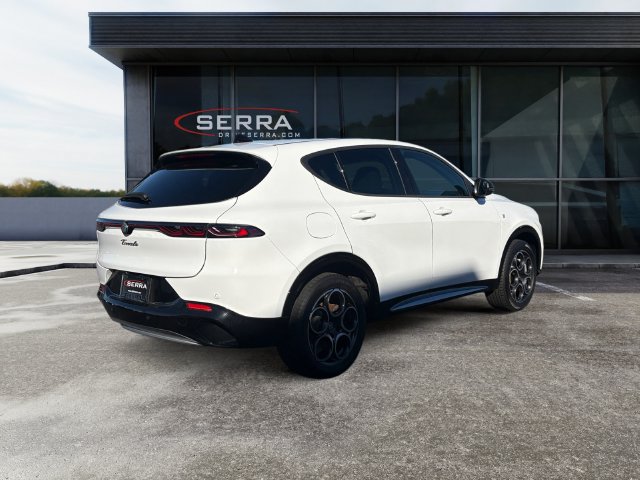 Used 2024 Alfa Romeo Tonale Ti AWD/4WD image 5