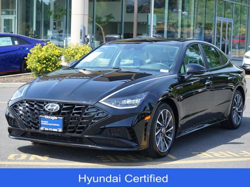 Used 2023 Hyundai Sonata Limited w/ Cargo Package FWD image 1