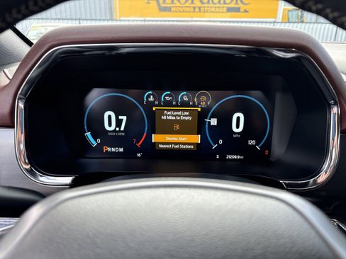 Used 2022 Ford F150 Lariat w/ Equipment Group 502A High image 17