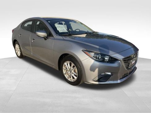 Used 2016 MAZDA MAZDA3 i Sport w/ Preferred Equipment Package FWD image 3