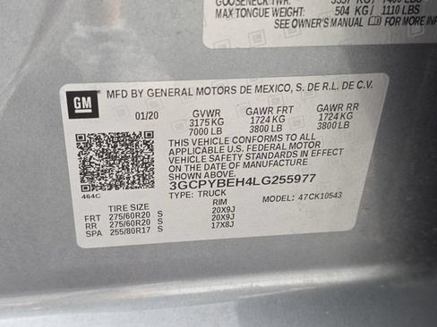 Certified 2020 Chevrolet Silverado 1500 Custom w/ Custom Value Package AWD/4WD image 10