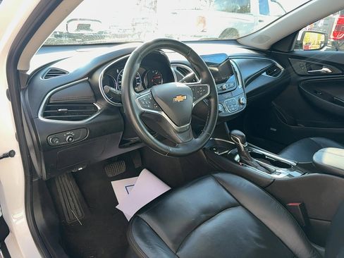 Used 2023 Chevrolet Malibu LT image 21