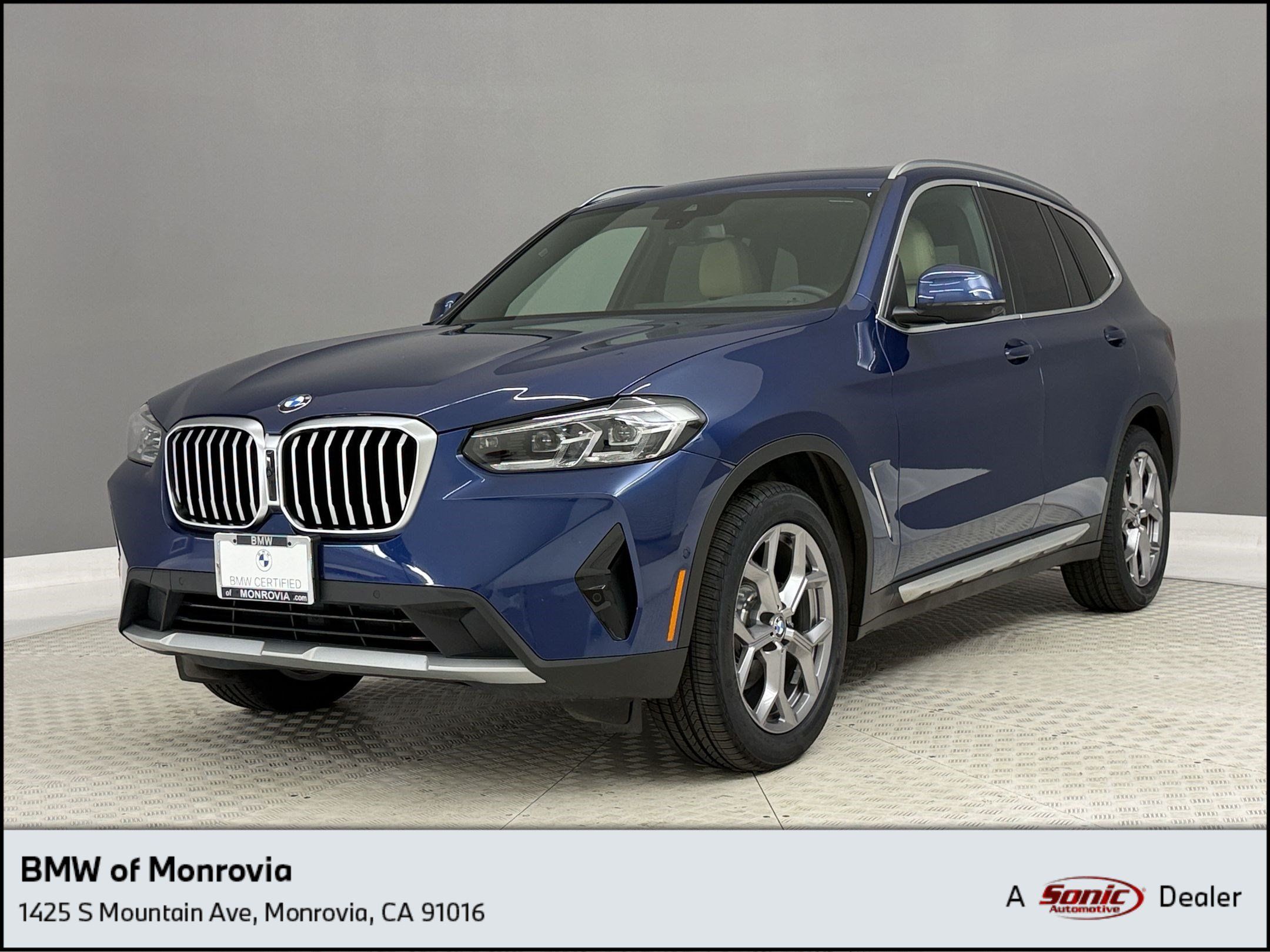 Used 2024 BMW X3 xDrive30i w/ Premium Package AWD/4WD image 1