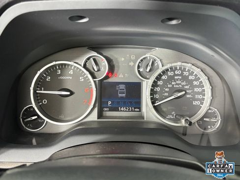 Used 2014 Toyota Tundra SR5 w/ SR5 Upgrade Package AWD/4WD image 19
