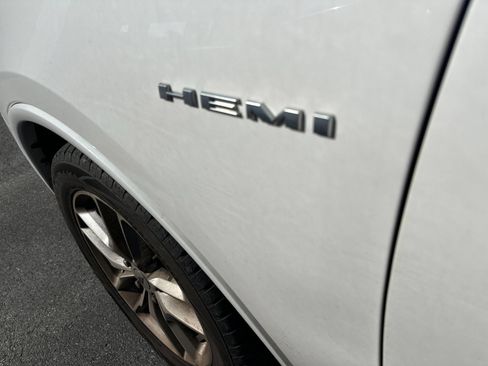 Used 2022 Dodge Durango R/T RWD image 5