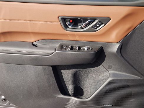 New 2026 Subaru Outback Touring AWD/4WD image 15