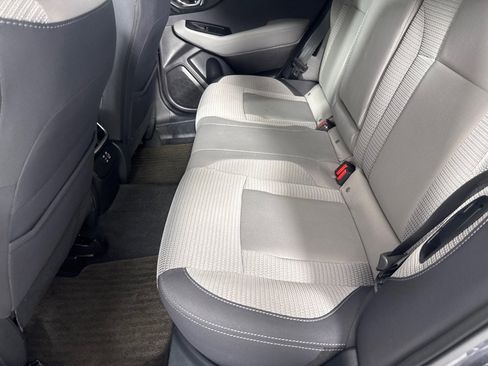 Used 2023 Subaru Outback Premium image 21