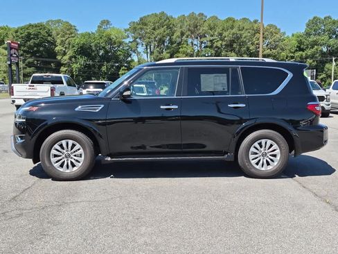 Used 2024 Nissan Armada SV w/ Cargo Package AWD/4WD image 7