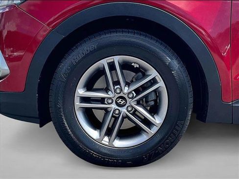 Used 2017 Hyundai Santa Fe Sport FWD image 10