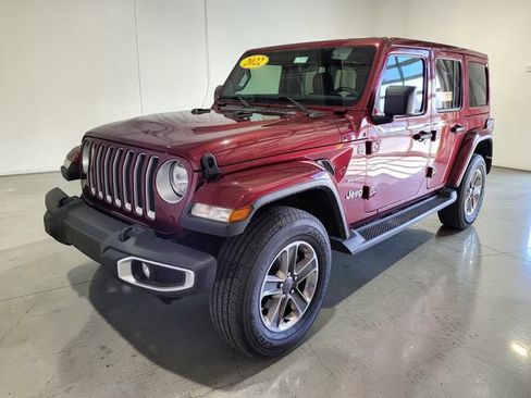Used 2022 Jeep Wrangler Unlimited Sahara image 16