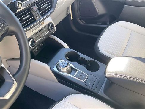 New 2026 Ford Escape Active image 8
