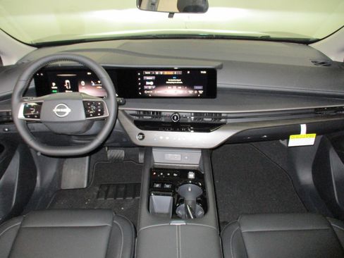 New 2025 Nissan Murano SV image 28